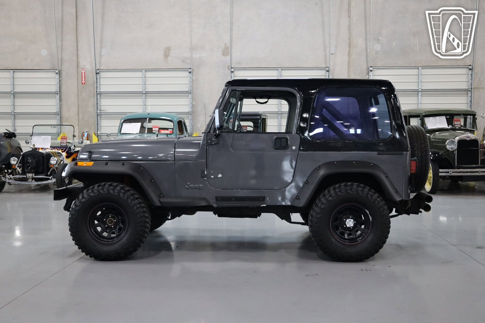 Used 1988 Jeep Wrangler 4WD image 10
