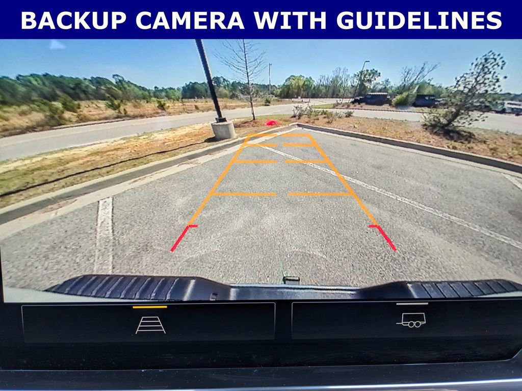 Used 2025 Chevrolet Silverado 2500 LT w/ Convenience Package image 3