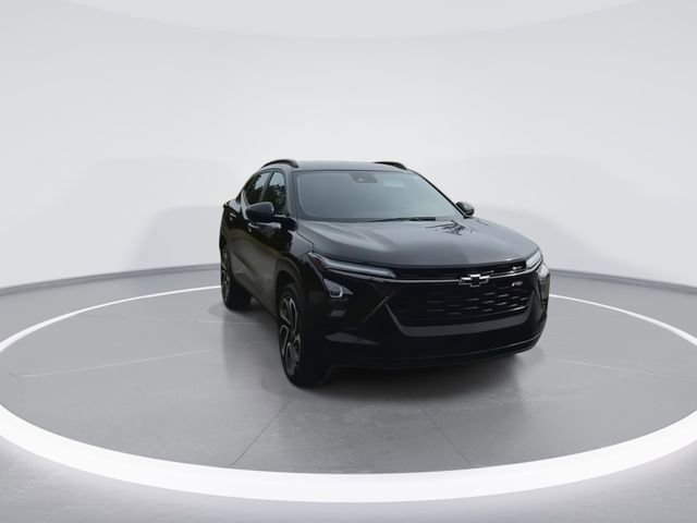 Used 2024 Chevrolet Trax RS image 3