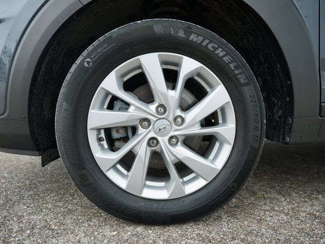 Used 2021 Hyundai Tucson SE w/ Cargo Package image 26