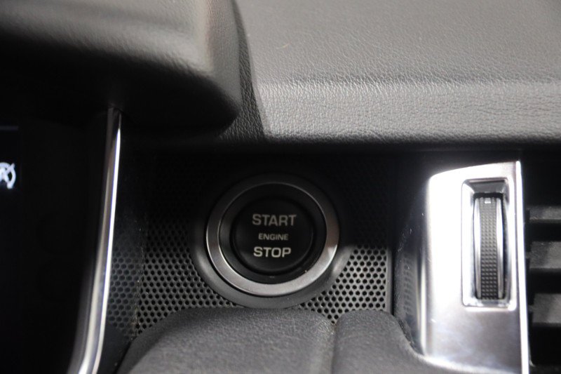 Used 2019 Land Rover Range Rover Sport HSE AWD/4WD image 77