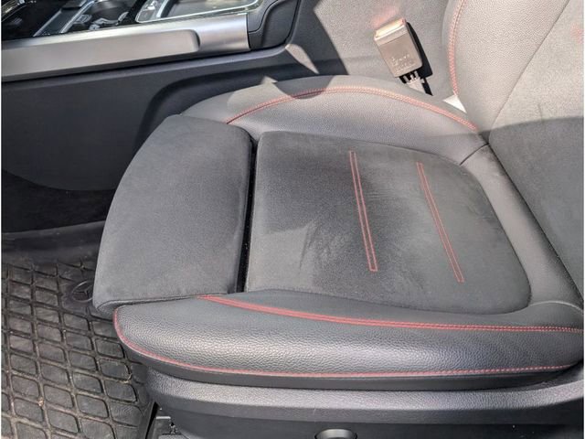 Used 2024 Mercedes-Benz GLB 250 4MATIC image 26