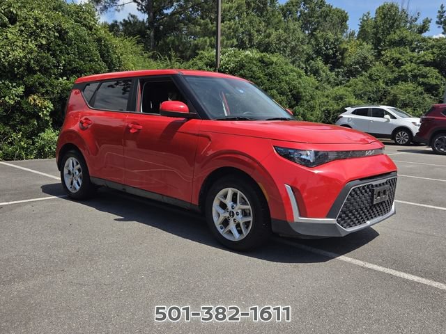Used 2023 Kia Soul LX w/ LX Technology Package FWD image 7