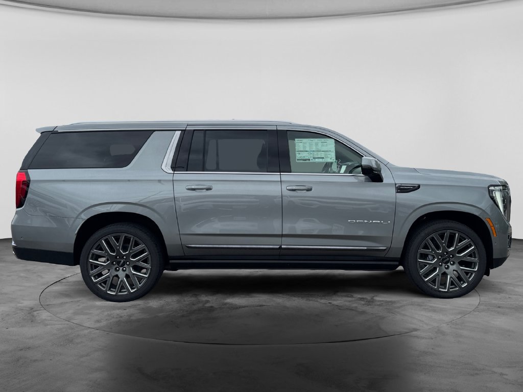 New 2026 GMC Yukon XL Denali Ultimate AWD/4WD image 9