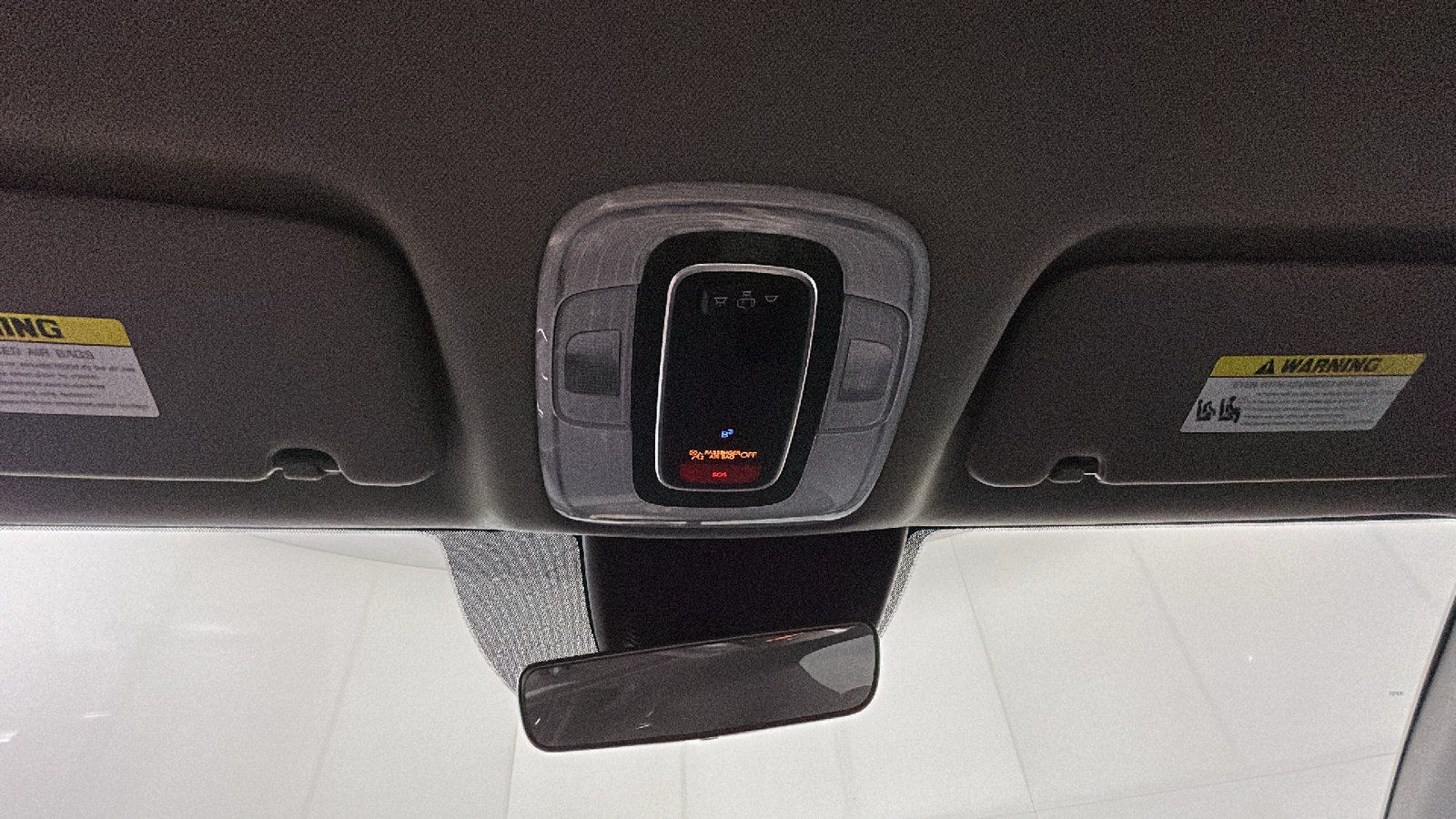 Used 2025 Hyundai Elantra SEL FWD image 30