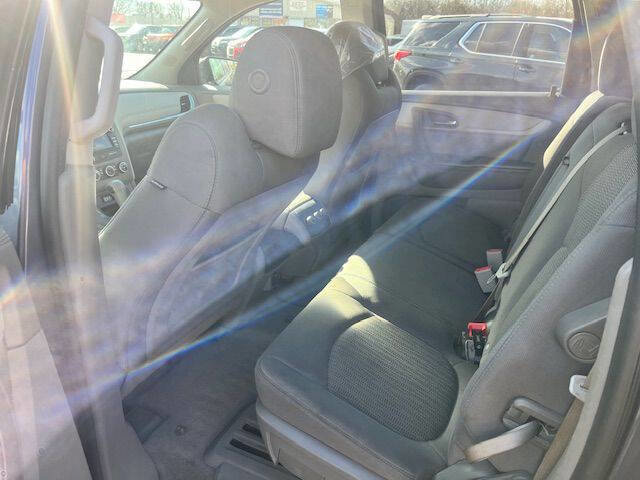 Used 2014 Chevrolet Traverse LS image 14