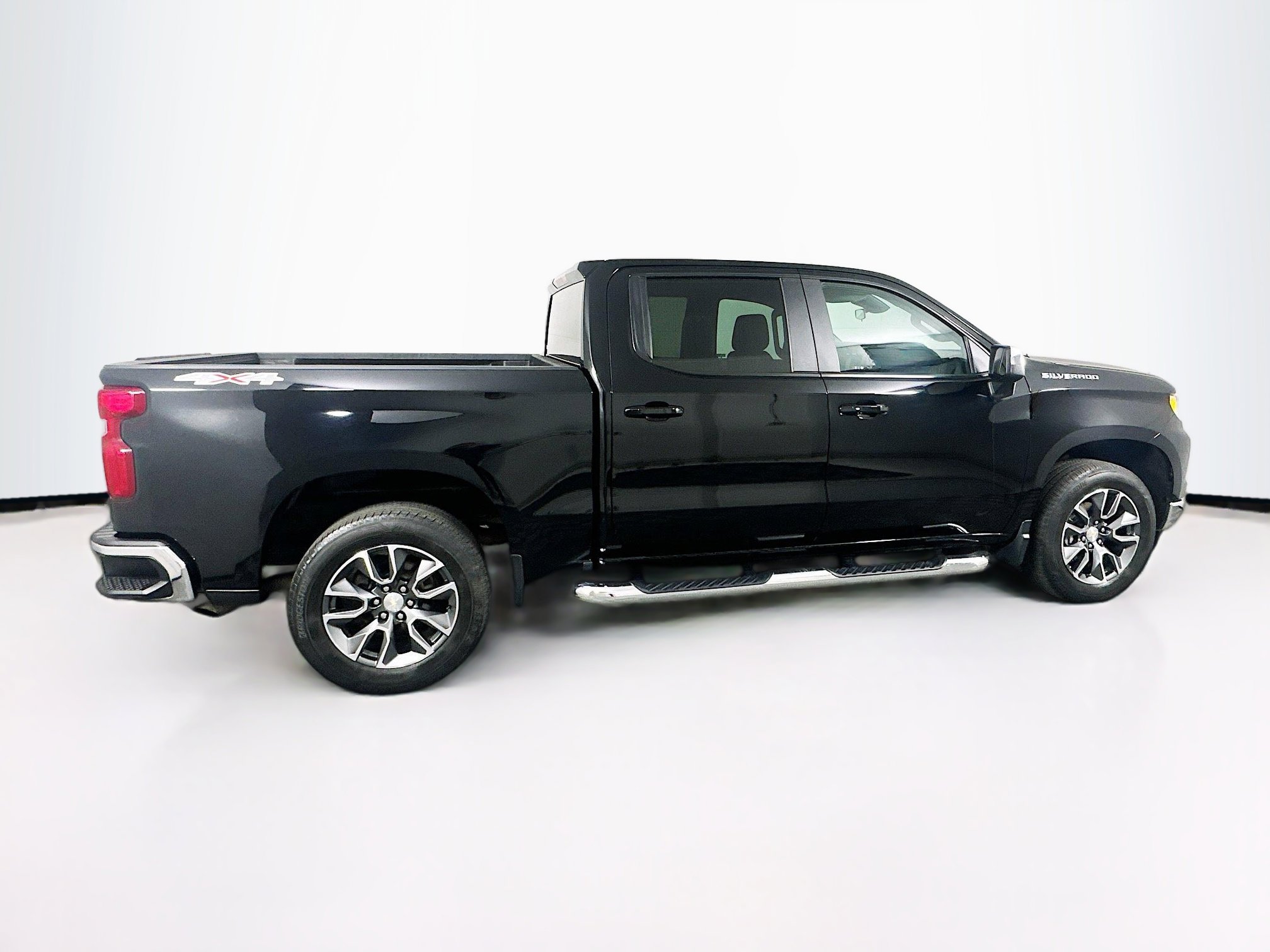 Used 2022 Chevrolet Silverado 1500 LT image 10