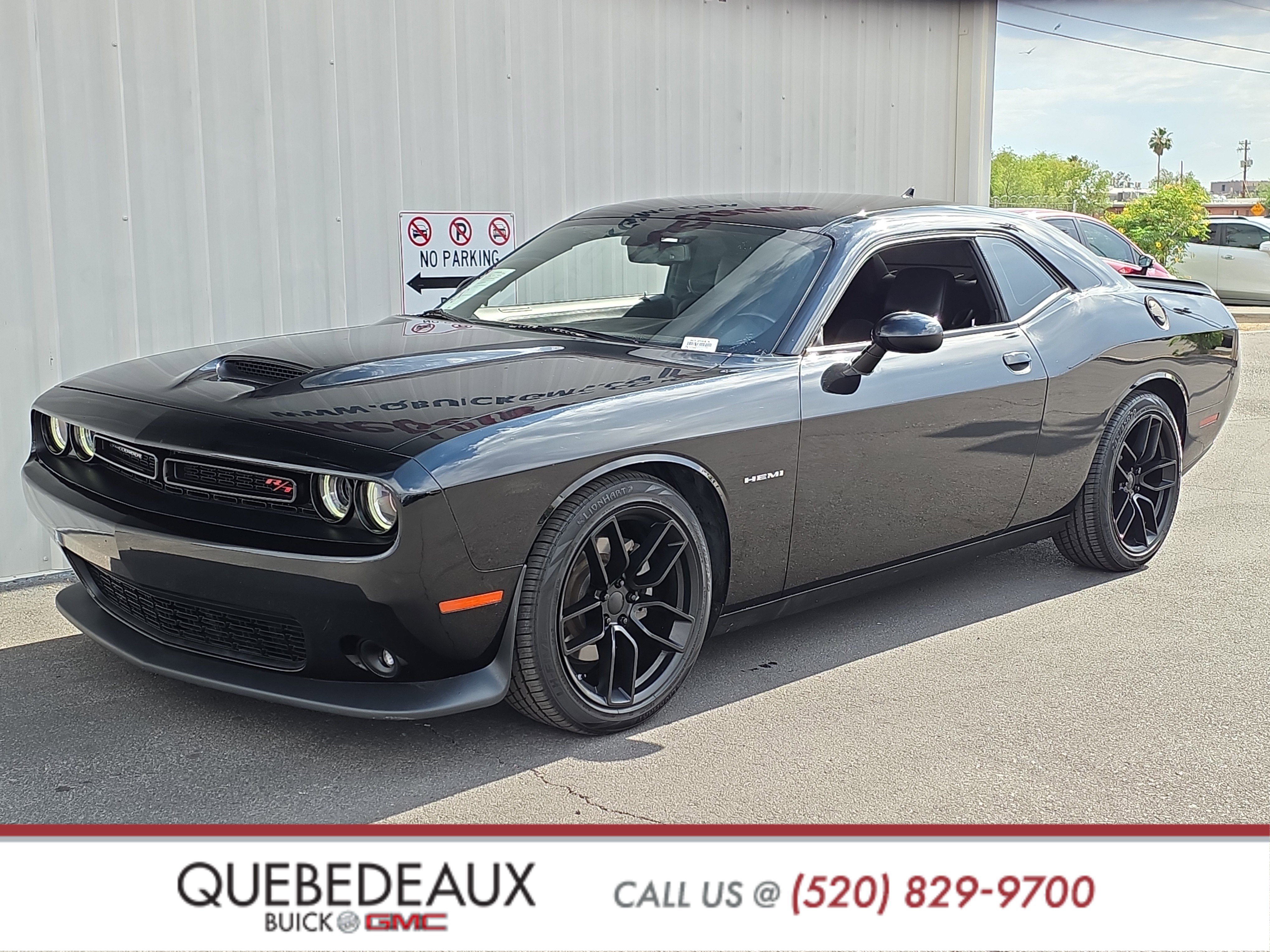 Used 2022 Dodge Challenger R/T w/ Plus Package RWD image 3