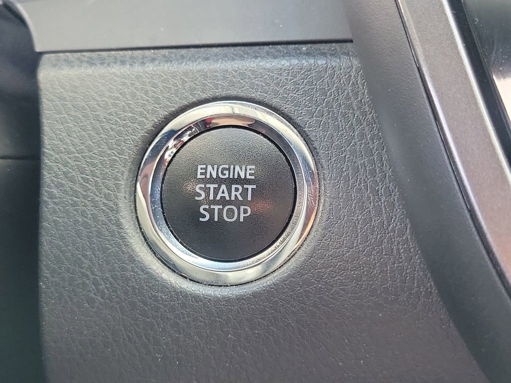 Used 2020 Toyota Camry XSE w/ Driver Assist Package FWD image 27