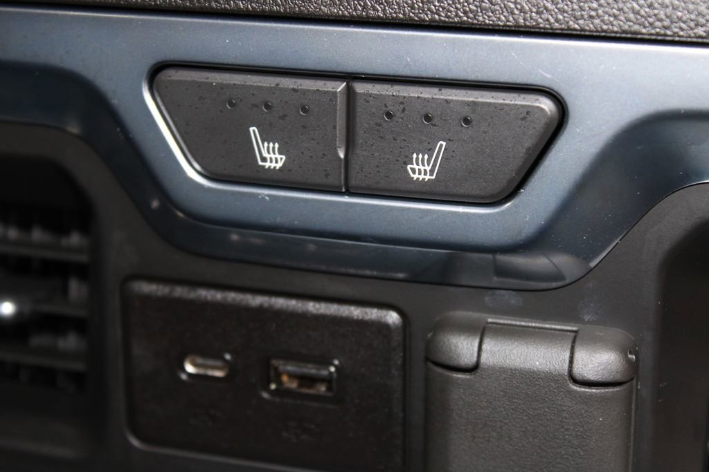 Used 2022 GMC Sierra 2500 AT4 w/ AT4 Preferred Package image 35