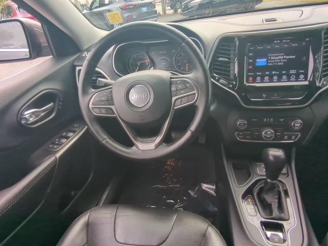 Used 2019 Jeep Cherokee Limited FWD image 17