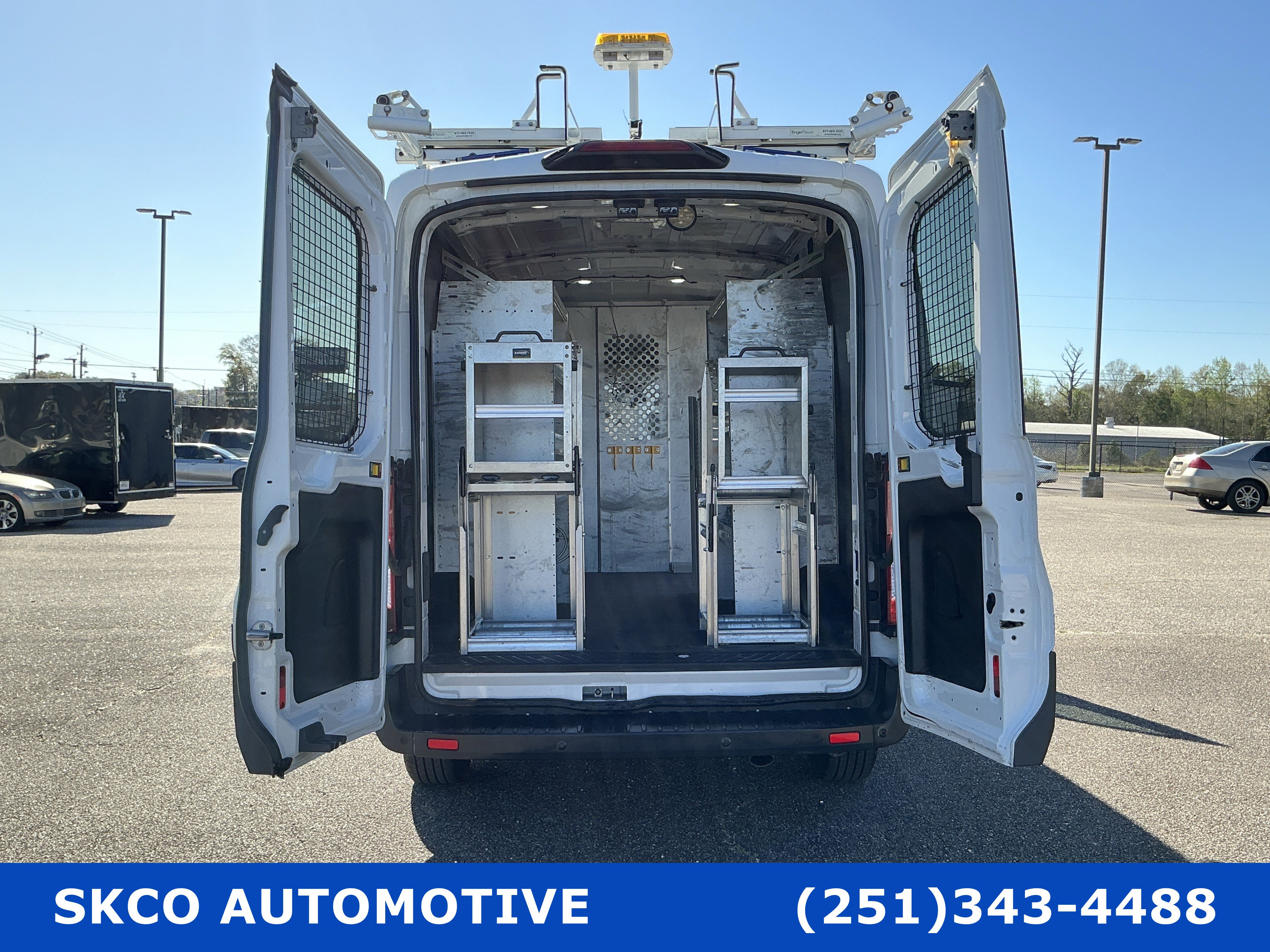 Used 2018 Ford Transit 250 148 Medium Roof w/ Exterior Upgrade Package image 30