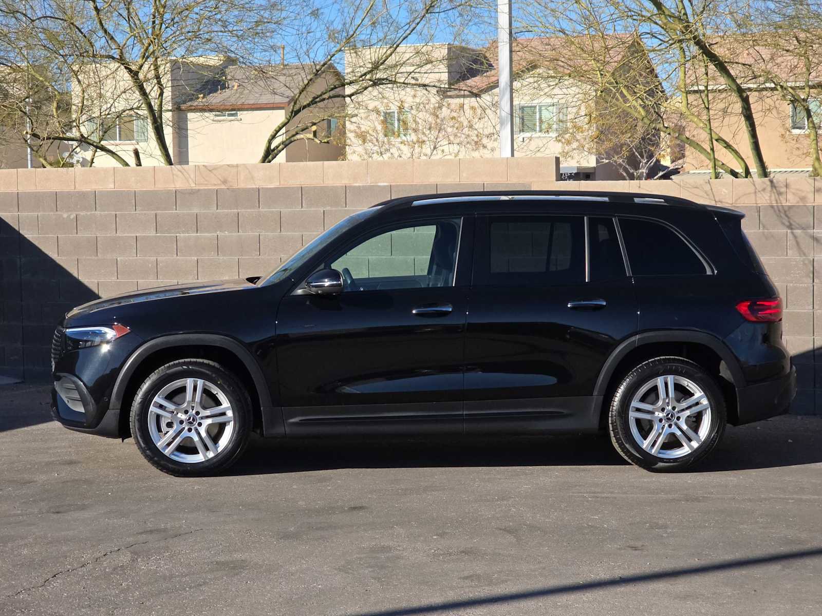 Used 2024 Mercedes-Benz EQB 250+ image 6