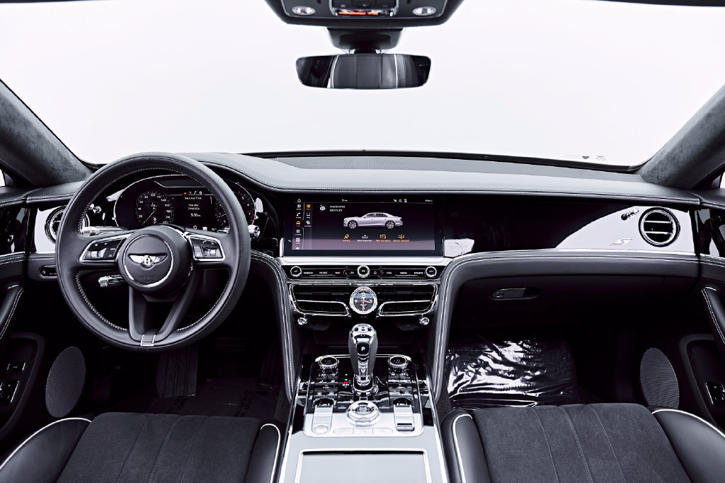 Used 2023 Bentley Flying Spur S V8 AWD/4WD image 59