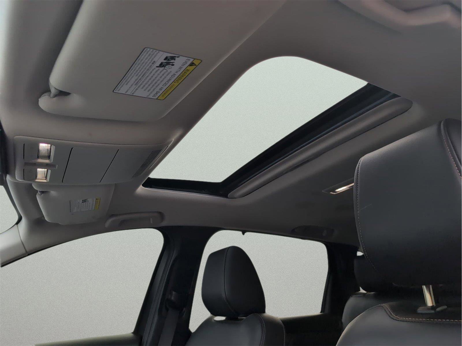 Used 2024 MAZDA CX-90 3.3 Turbo w/ Preferred Plus AWD/4WD image 13