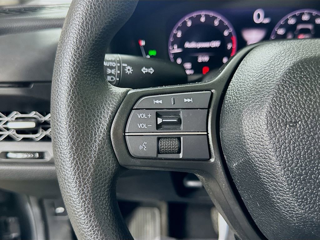 Used 2025 Honda Accord SE image 21