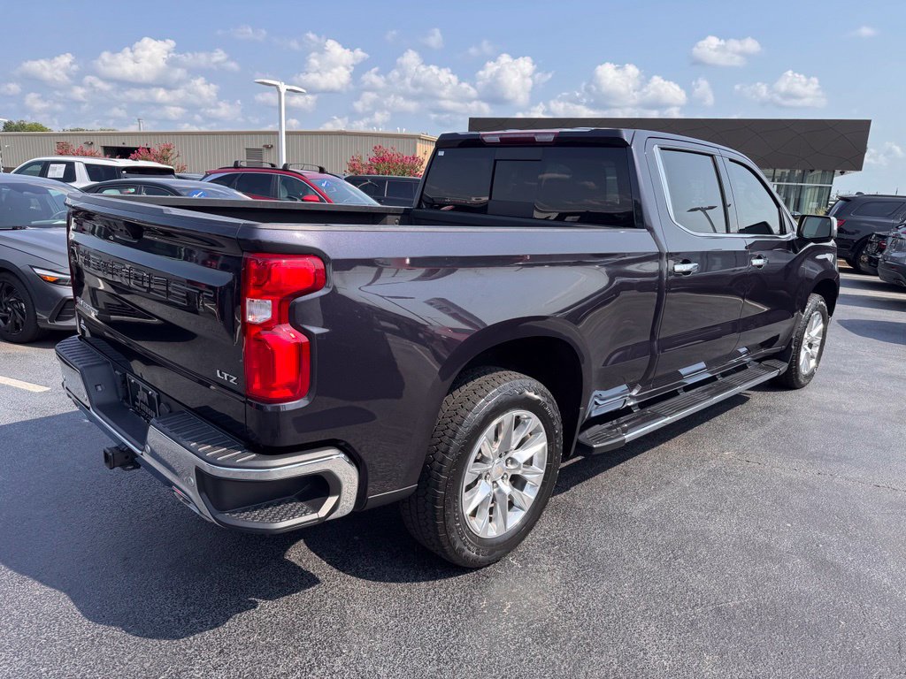 Used 2023 Chevrolet Silverado 1500 LTZ AWD/4WD image 5