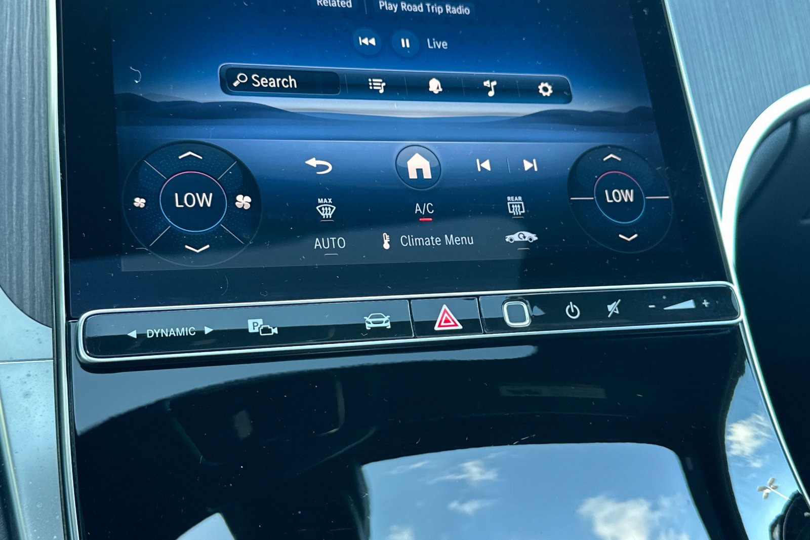Certified 2025 Mercedes-Benz GLC 300 4MATIC image 20