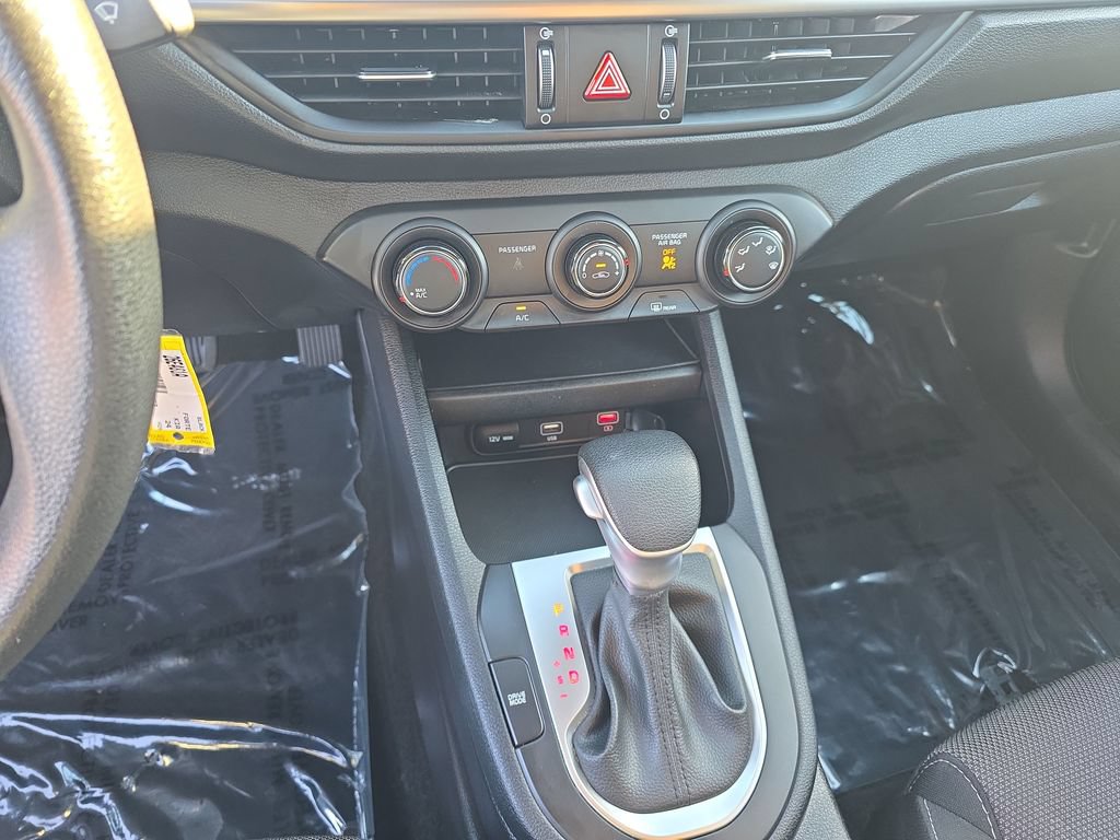 Used 2024 Kia Forte LXS FWD image 17