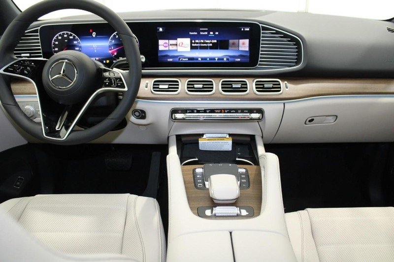 New 2025 Mercedes-Benz GLE 580 4MATIC image 6