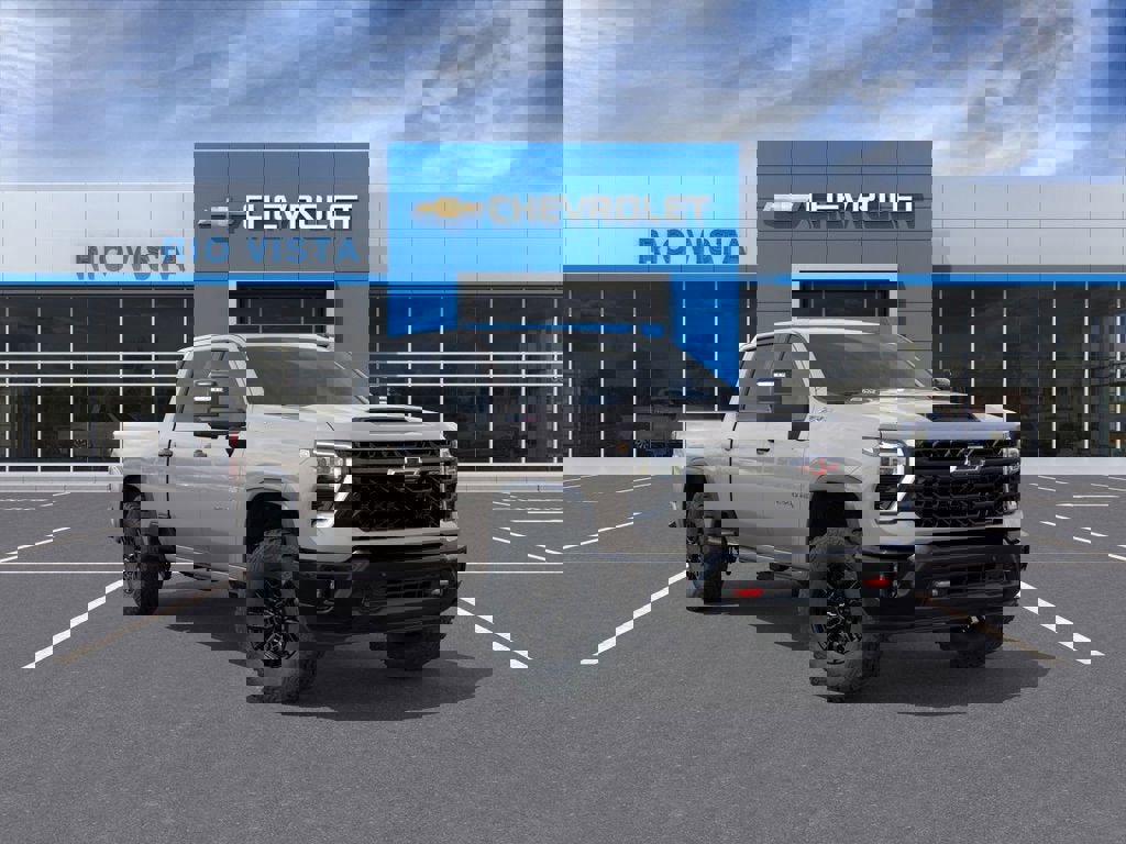 New 2026 Chevrolet Silverado 2500 ZR2 image 2