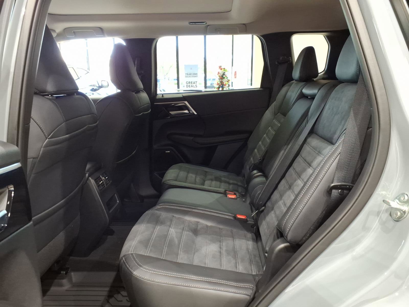 New 2026 Mitsubishi Outlander Trail Edition image 14