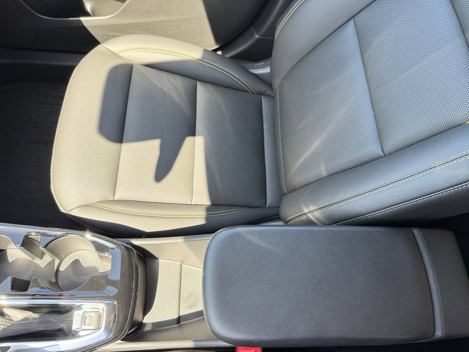 Used 2025 Chevrolet Trax ACTIV w/ Driver Confidence Package FWD image 14