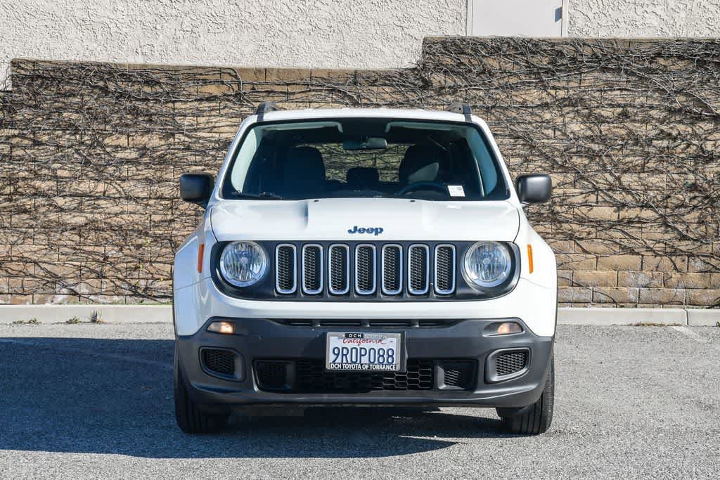 Used 2016 Jeep Renegade Sport w/ Power & Air Group FWD video 2