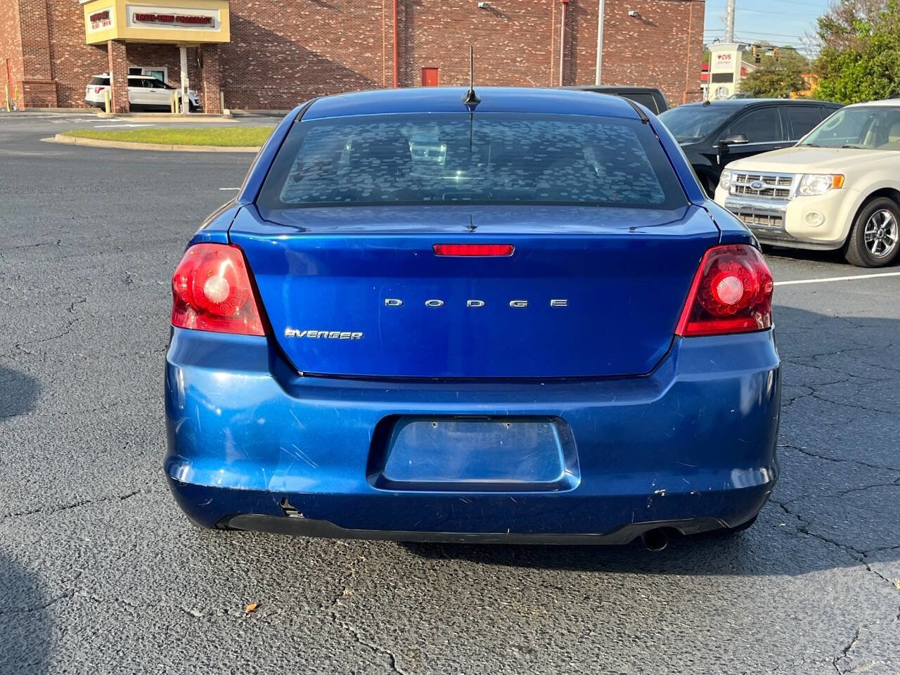 Used 2013 Dodge Avenger SE FWD image 7