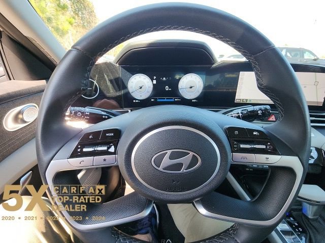 Used 2024 Hyundai Elantra Limited image 34