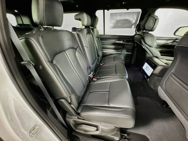 New 2026 Jeep Grand Wagoneer L Summit AWD/4WD image 34