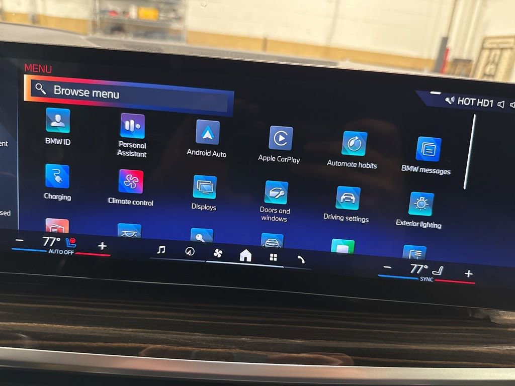 Used 2025 BMW X5 xDrive50e image 35