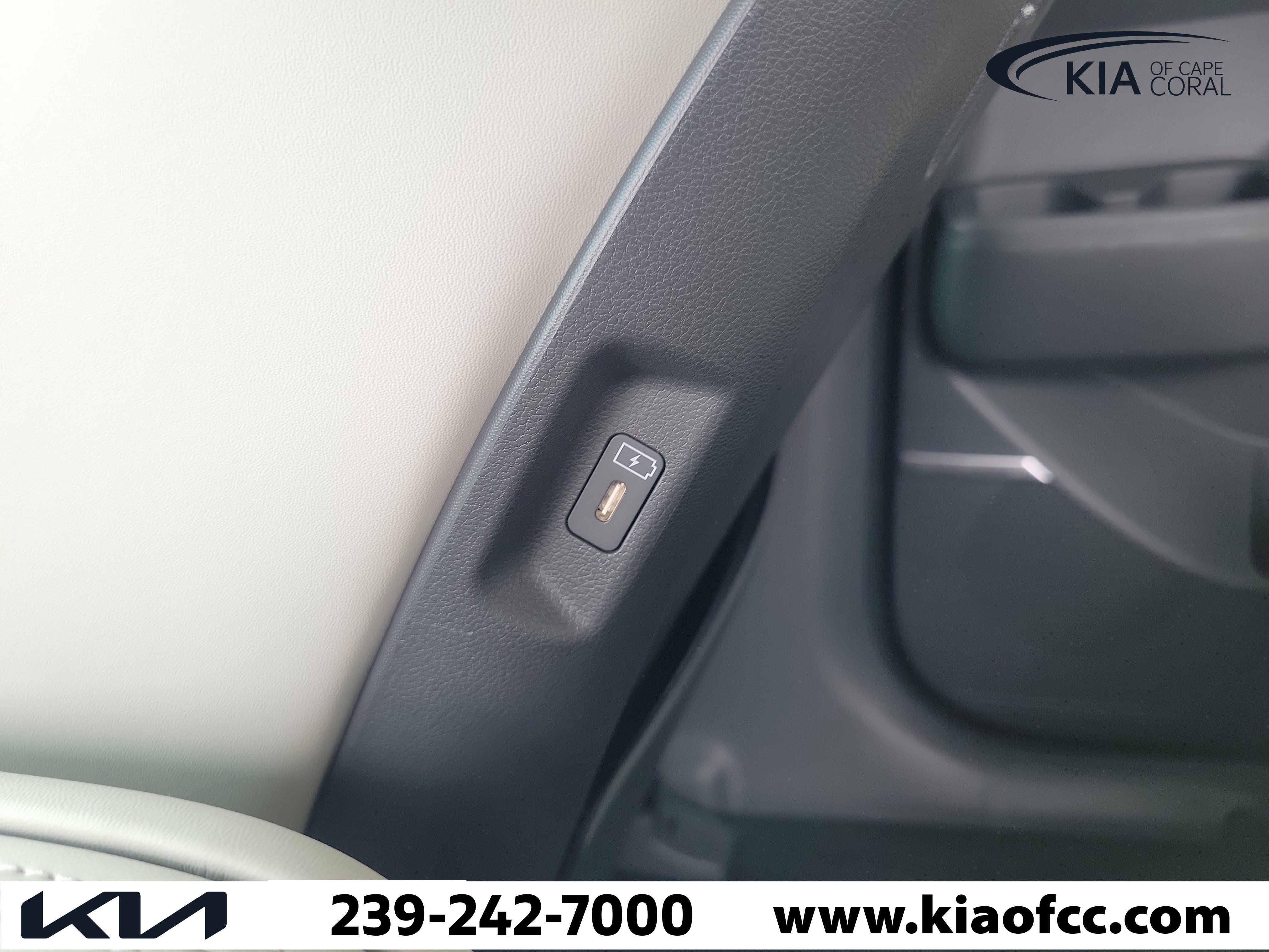 Used 2026 Hyundai Santa Fe Calligraphy FWD image 16