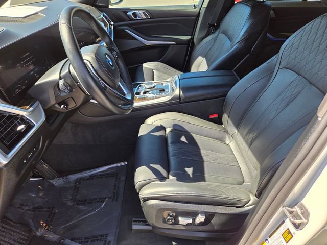 Used 2025 BMW X5 xDrive50e w/ Climate Comfort Package image 10