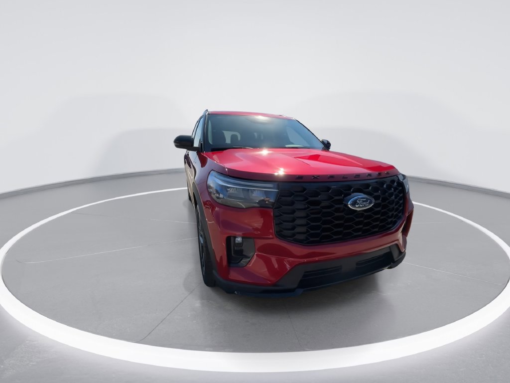 New 2026 Ford Explorer ST-Line w/ ST-Line Street Pack RWD image 2