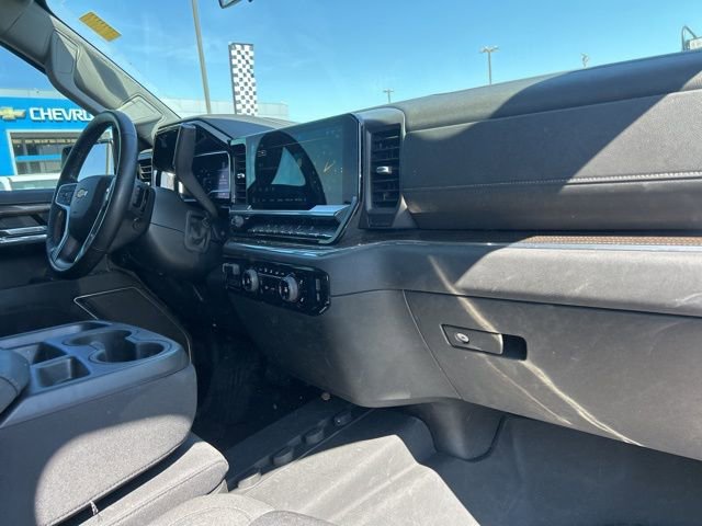 Used 2023 Chevrolet Silverado 1500 LT AWD/4WD image 33