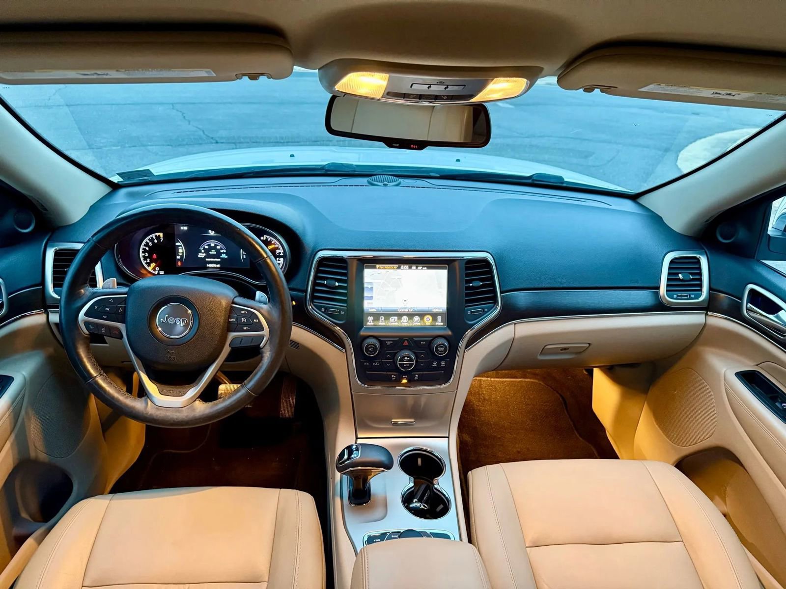 Used 2014 Jeep Grand Cherokee Limited image 12