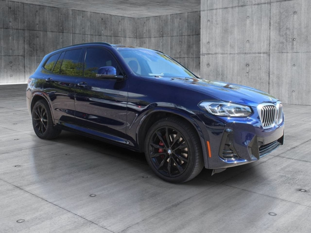 Used 2022 BMW X3 xDrive30i w/ M Sport Package 2 AWD/4WD image 7