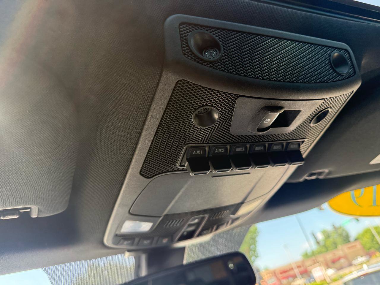 Used 2019 Ford F350 Platinum w/ Platinum Ultimate Package AWD/4WD image 25