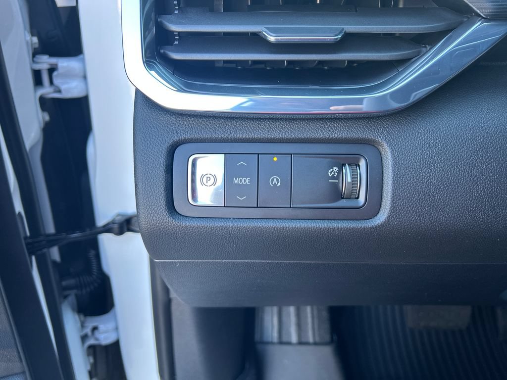 New 2026 GMC Acadia Elevation w/ LPO, Floor Liner Package FWD image 30
