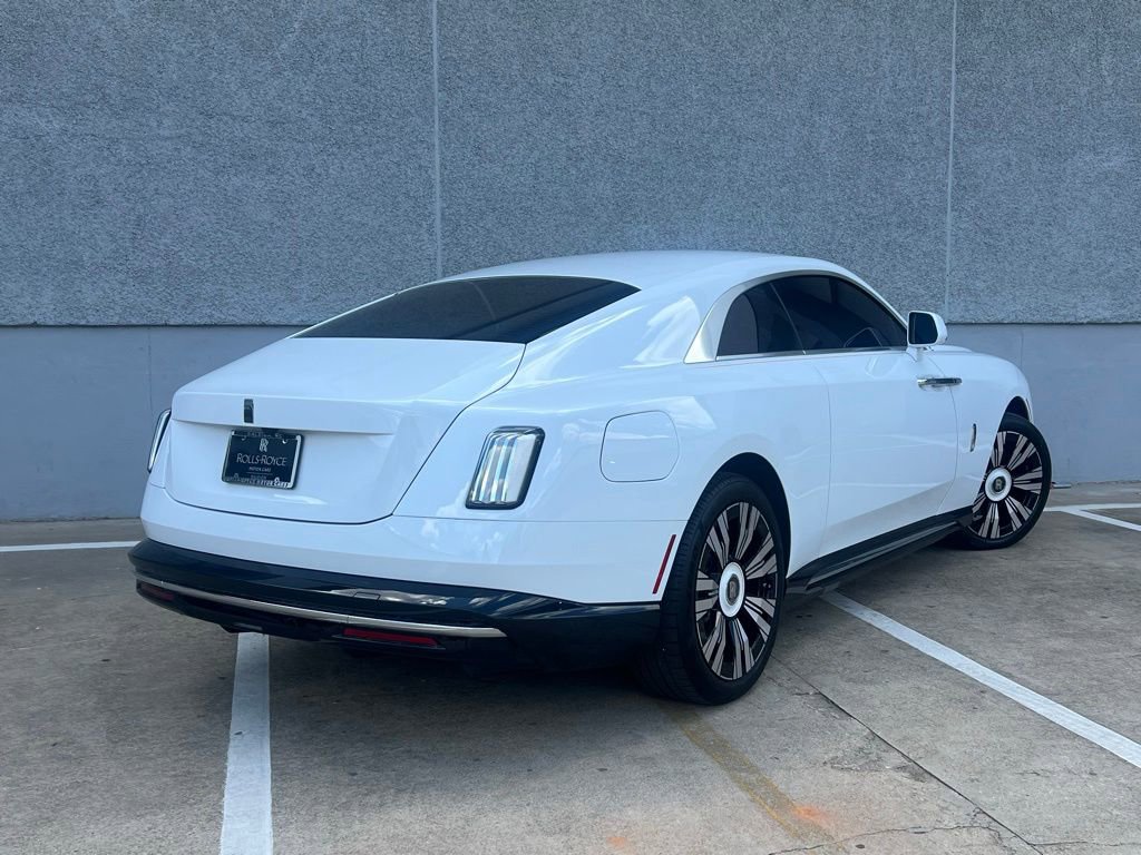 Used 2024 Rolls-Royce Spectre w/ Spectre Launch Package AWD/4WD image 2