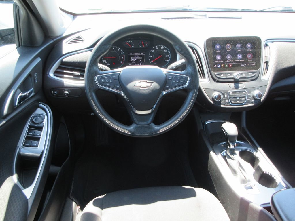 Used 2024 Chevrolet Malibu LT FWD image 13