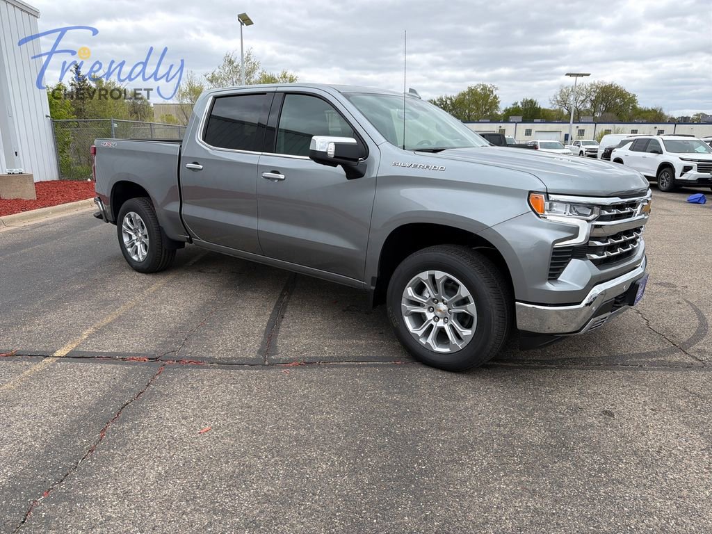New 2026 Chevrolet Silverado 1500 LTZ w/ LTZ Premium Package AWD/4WD image 7