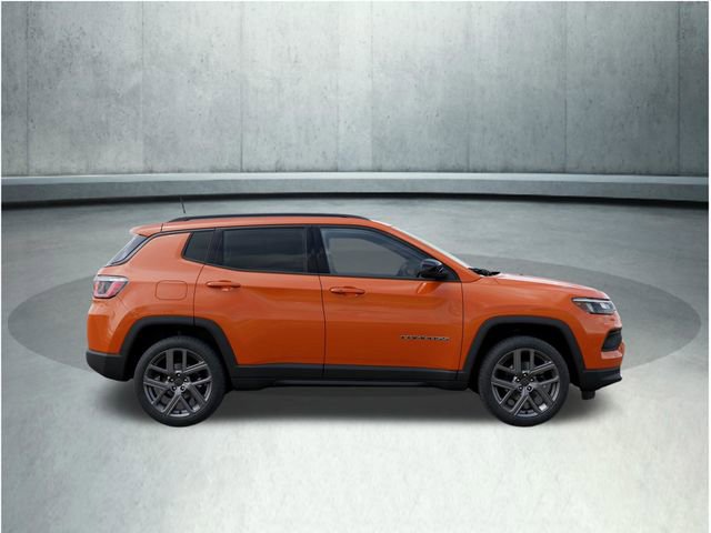 New 2026 Jeep Compass Latitude w/ Sun and Sound Group image 22