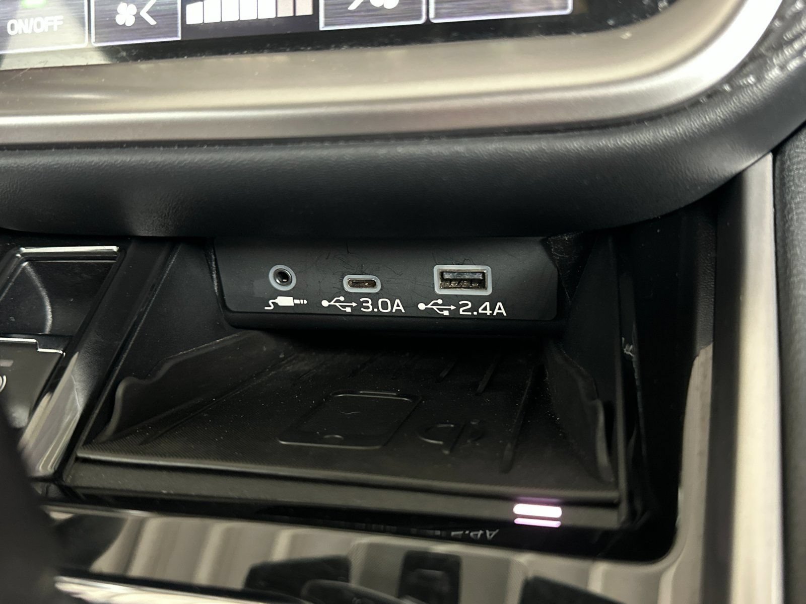 Used 2023 Subaru Outback Limited AWD/4WD image 27