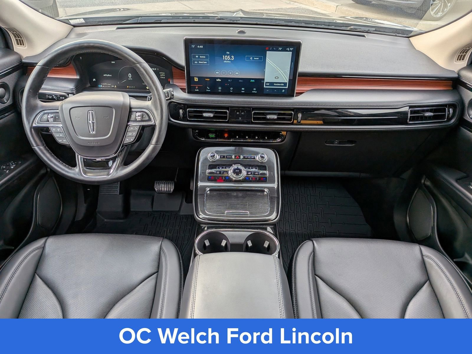 Used 2023 Lincoln Nautilus Reserve w/ Monochromatic Package image 11