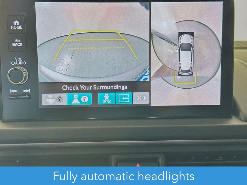 Certified 2024 Honda Pilot TrailSport image 18