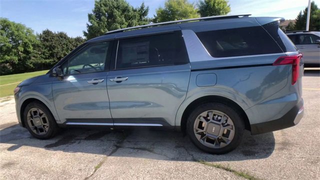 New 2026 Kia Carnival SX image 8