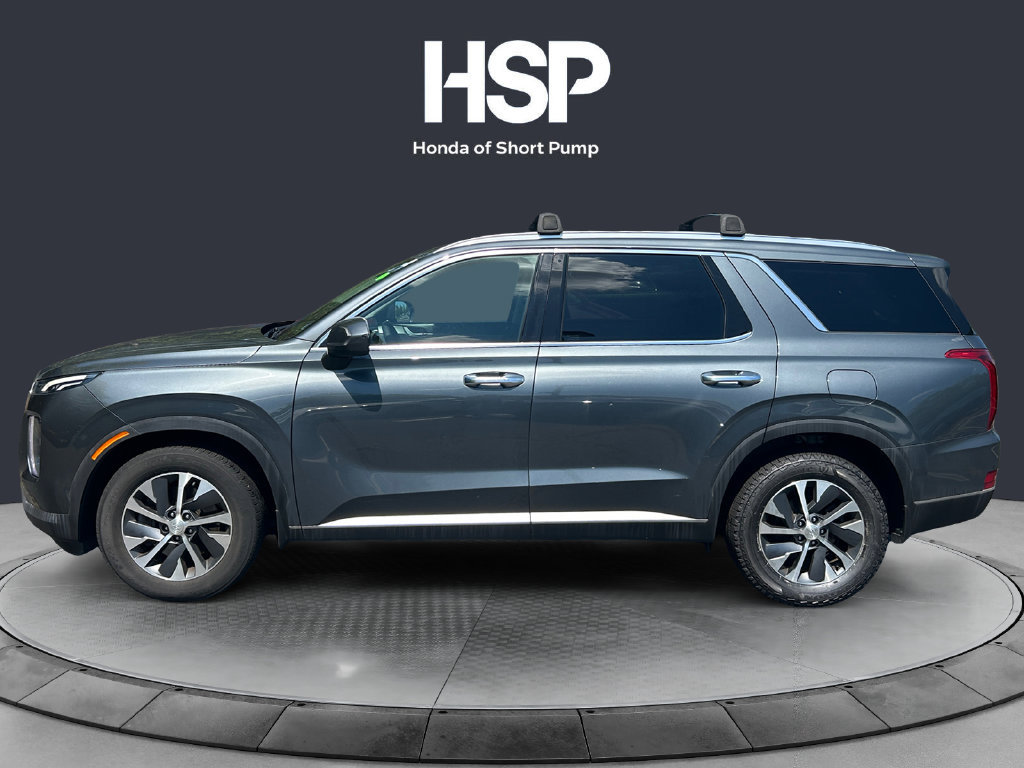Used 2022 Hyundai Palisade SEL FWD image 2