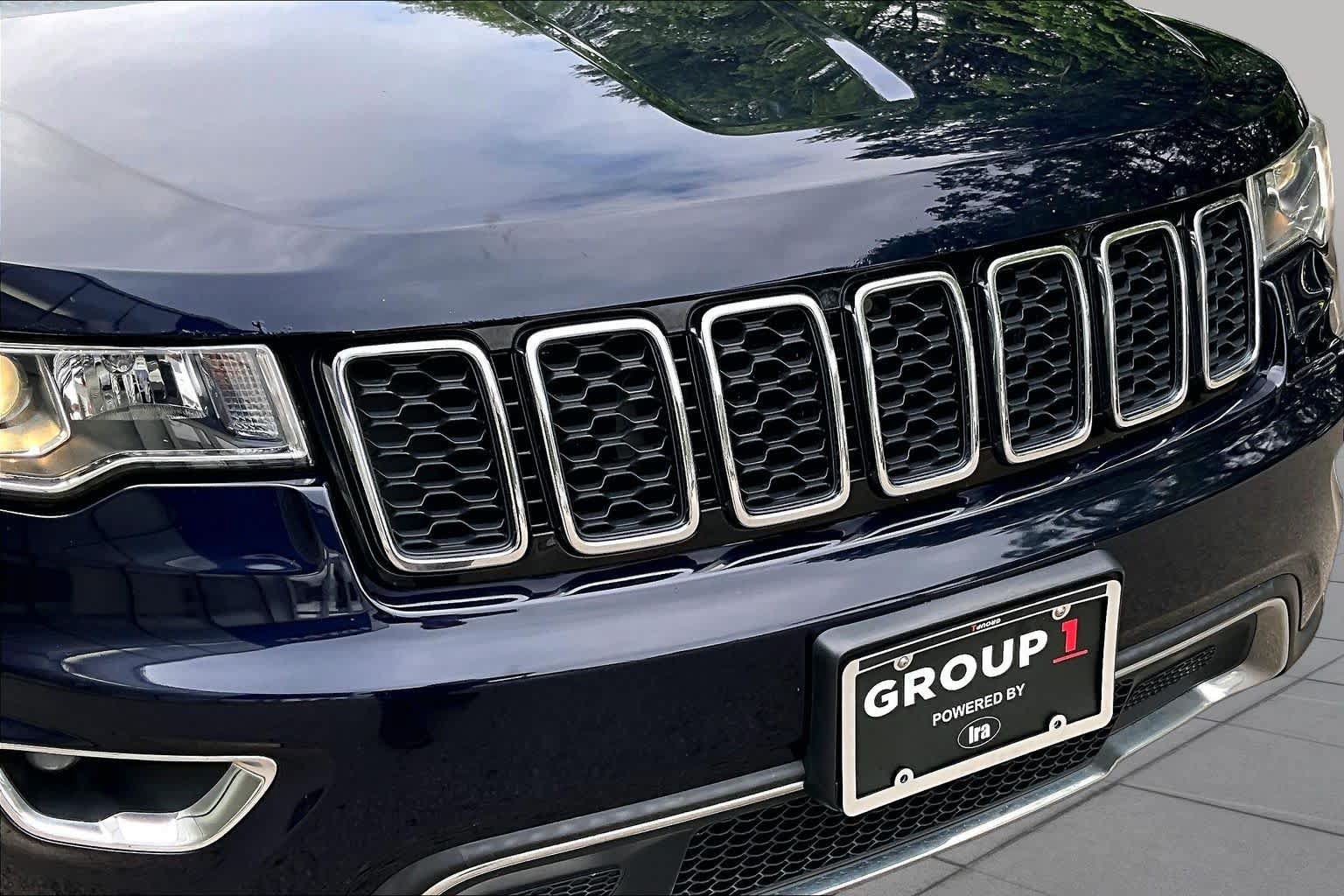 Used 2018 Jeep Grand Cherokee Limited AWD/4WD image 30